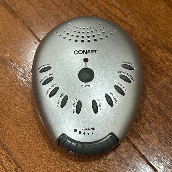 Conair Sound Therapy Sound Machine - Picture 1 of 8
